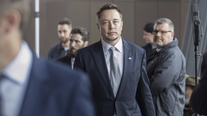 Elon Musk là người kiếm được nhiều tiền thứ 2 năm nay với số tiền 57,2 tỷ USD. (Ảnh: BEN MACMAHON/EPA/REX/SHUTTERSTOCK)