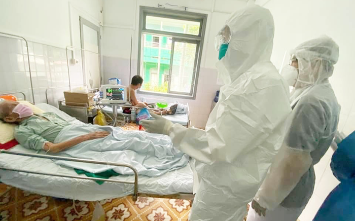 Bệnh nhân nhiễm COVID-19 thứ 25 tại Việt Nam tử vong trên nền ung thư buồng trứng Ảnh 2