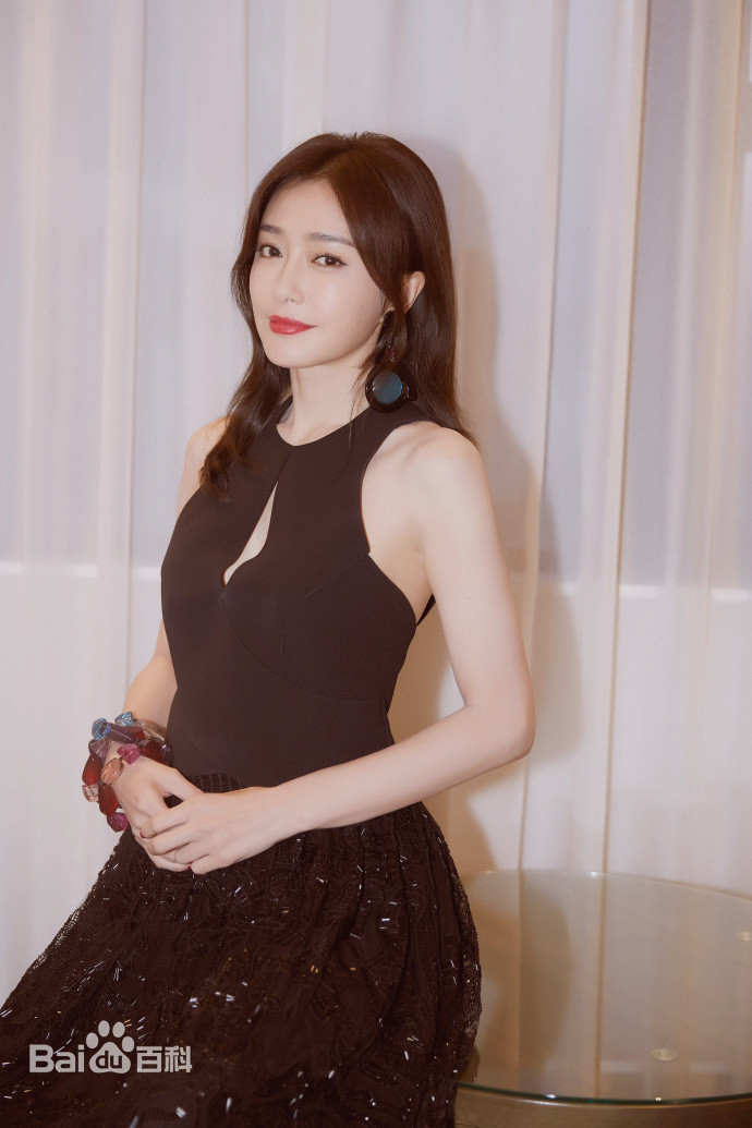 Tần Lam nên duyên cùng đàn em kém 19 tuổi Vương Hạc Đệ trong phim mới? Ảnh 5