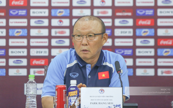 HLV Park Hang-seo: 'Nếu đặt vấn đề giảm lương của tôi, phải ký lại hợp đồng' Ảnh 2