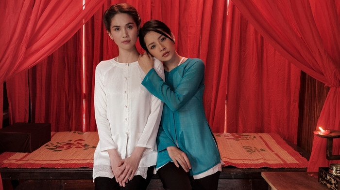 Hờn dỗi vậy thôi chứ Ngọc Trinh - Chi Pu vẫn là chị em tốt 