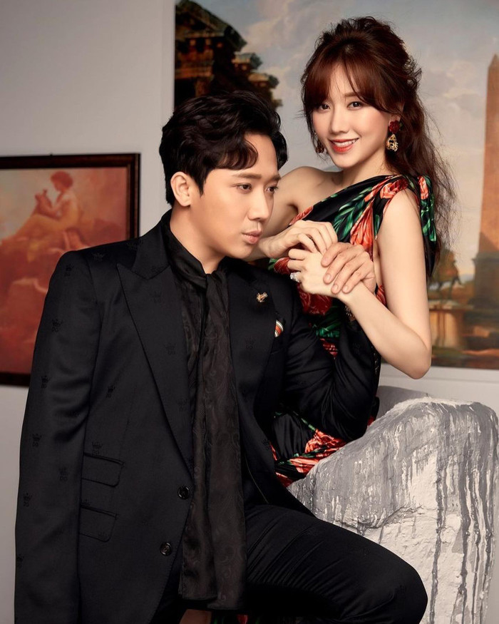 Trấn Thành - Hari Won hiện là cặp vợ chồng đình đám và có sức ảnh hưởng nhất nhì showbiz Việt