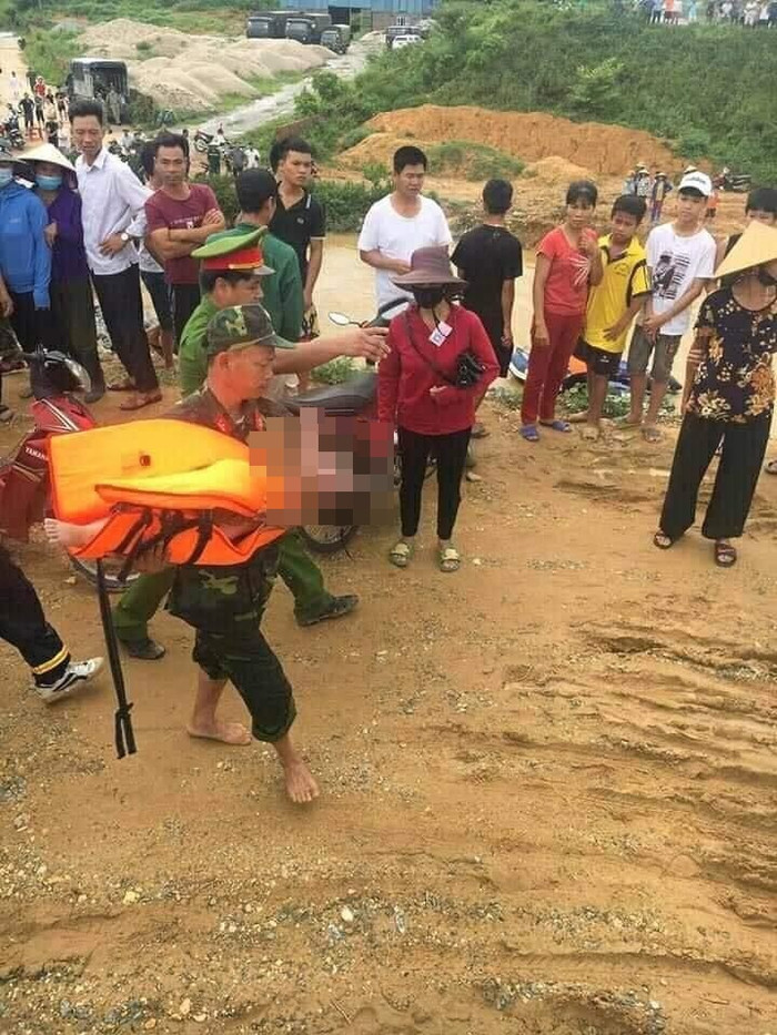 Lực lượng chức năng tìm thấy thi thể bé gái 2 tuổi