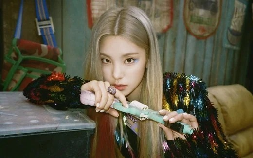 ITZY nói gì về CEO Park Jin Young trong lần comeback này? Ảnh 2