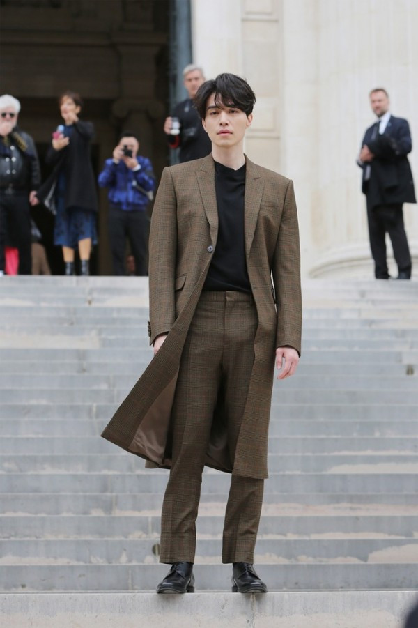 5 diễn viên đẹp trai có gu thời trang đẹp nhất Hàn Quốc 2020: Toàn những anh chồng cực phẩm của fan girl! Ảnh 16