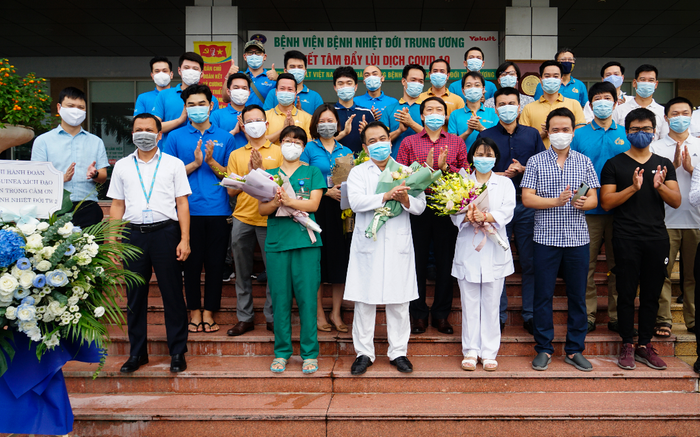 Toàn bộ phi hành đoàn chuyến bay VN6 từ Guinea Xích đạo về nước âm tính với SARS-CoV-2 Ảnh 2