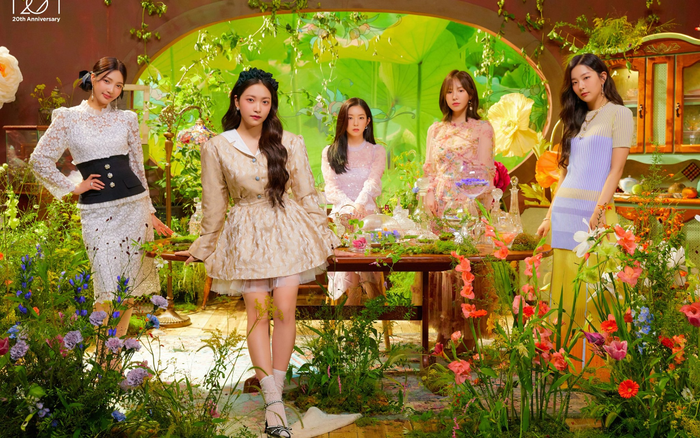 Tung ảnh 5 người đầu tiên trong 2020, fan tá hỏa vì Red Velvet đã... nhá hàng từ trước đó Ảnh 2