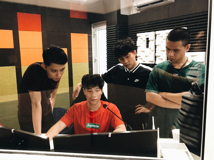 OPlus lấy cảm hứng từ Bệnh Viện Dã Chiến tại Đà Nẵng, phát hành ca khúc mới đầy ý nghĩa Ảnh 1