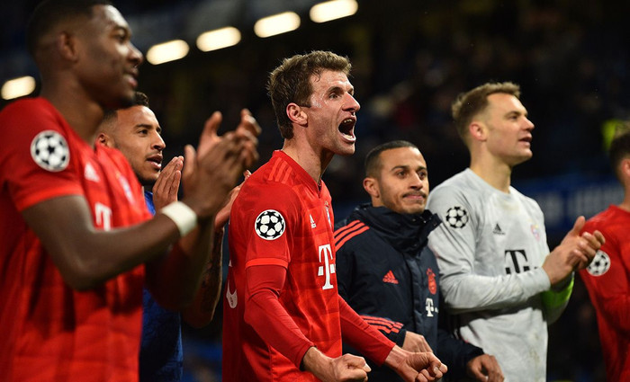 Sau chiến thắng 3-0 trước Lyon, Bayern đã có mặt trong trận chung kết Cúp C1/Champions League thứ 11 trong lịch sử, bằng thành tích của AC Milan. Tính đến hiện tại, chỉ Real Madrid (16 lần) góp mặt ở chung kết nhiều hơn Bayern. Gã khổng lồ xứ Bavaria đã 5 lần vô địch Cúp C1/Champions League vào các năm 1974, 1975, 1976, 2001 và 2013.