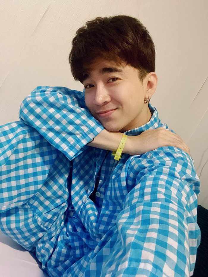 Chi Dân đăng tải ảnh trên giường bệnh, tiết lộ rằng ở bệnh viện đã lâu Ảnh 3