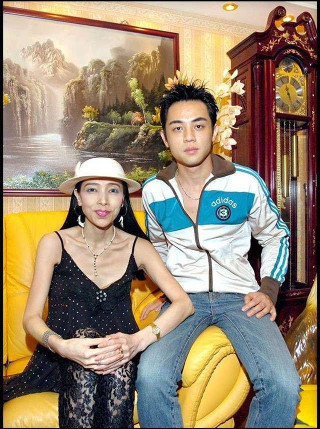 Mối tình thứ 6 của Hứa Thuần Mỹ