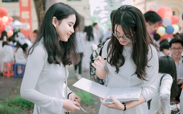 Địa phương nào tiếp tục cho học sinh nghỉ học phòng chống dịch COVID-19, địa phương nào cho học sinh tựu trường trở lại? Ảnh 2