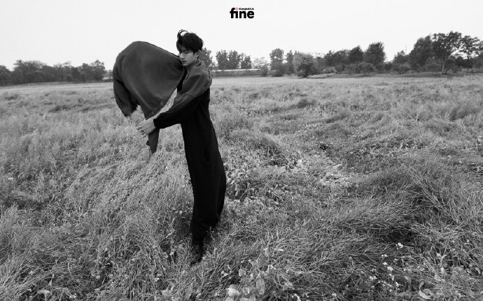 Vương Nguyên tiếp tục gây thương nhớ với bộ ảnh tạp chí thứ tám trong năm 2020 Ảnh 15