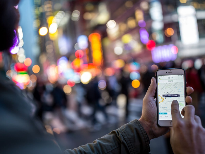 Ưu điểm lớn nhất của tính năng này là bạn không cần phải trang bị những mẫu iPhone, hay điện thoại Android mới nhất hoặc cao cấp nhất. (Ảnh: Onfokus/Getty Images)