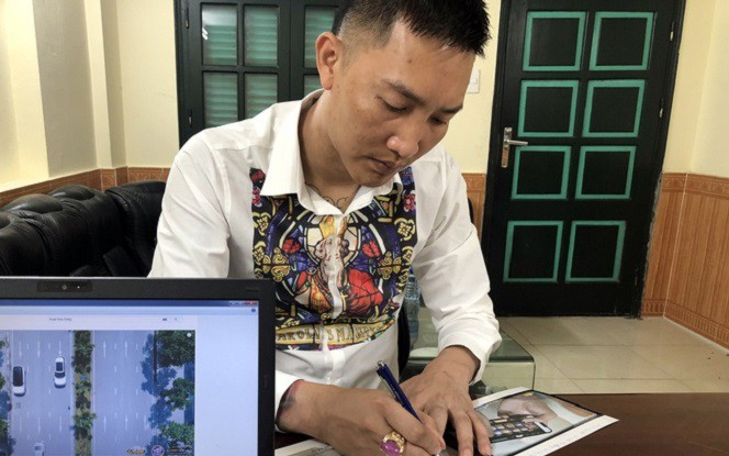 Xử phạt hành chính Huấn 'hoa hồng' về hành vi bôi nhọ thanh niên, công chức ở TP. HCM Ảnh 2