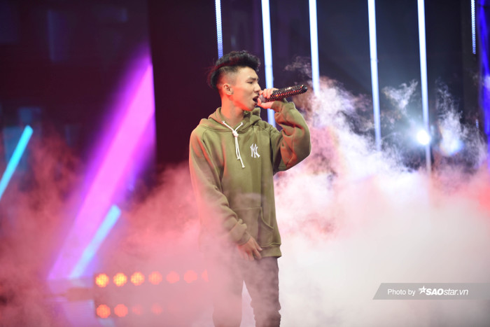 Tiễn Maxwell - PD về nhà, Wxrdie nhận ngay 60 triệu đồng từ LK, leo thẳng lên ngôi vương King Of Rap Ảnh 10