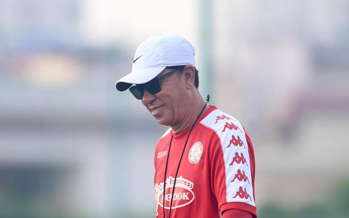 CLB TPHCM có bị 'đè ngửa', hay niềm tin ở V.League đang cạn dần? Ảnh 2