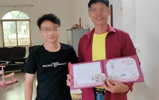 Nam sinh báo trúng tuyển trường đại học danh tiếng, bố mẹ đốt pháo, mổ lợn mời hàng xóm ăn mừng và cái kết hụt Ảnh 2