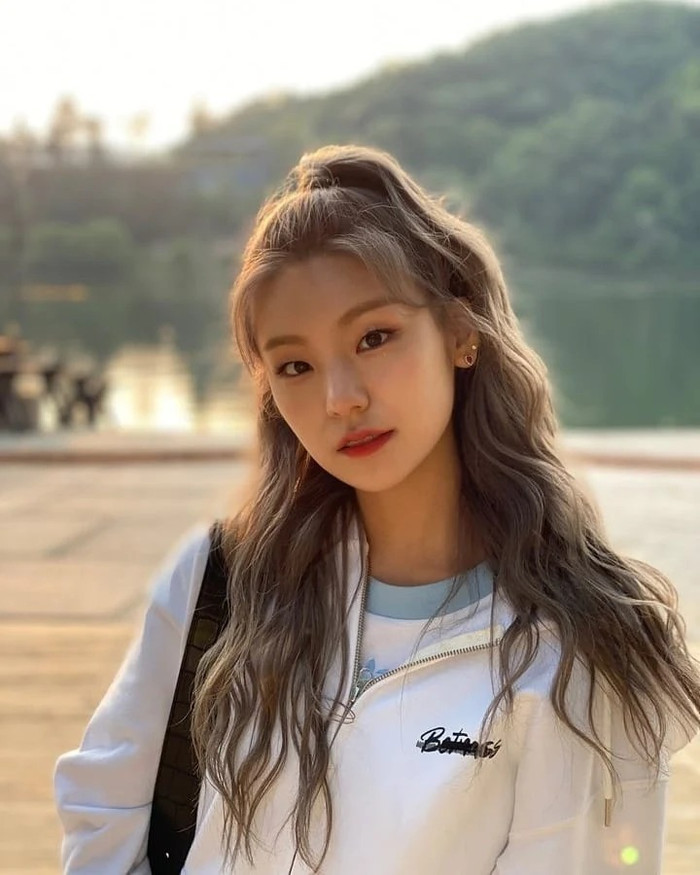 ITZY tiết lộ chế độ ăn kiêng giữ dáng hàng ngày, từ salad tốt cho sức khỏe đến bánh donut ngọt ngào Ảnh 4