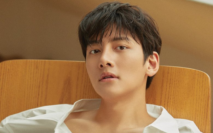 Lee Min Ho cũng phải chịu thua những cái tên này trong Top 10 nam diễn viên điển trai nhất tháng 7 do độc giả Kpopmap bình chọn! Ảnh 2