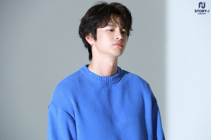 Lee Min Ho cũng phải chịu thua những cái tên này trong Top 10 nam diễn viên điển trai nhất tháng 7 do độc giả Kpopmap bình chọn! Ảnh 9