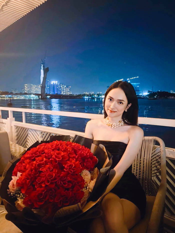 Khỏi đồn đoán chia tay, Hương Giang vẫn hạnh phúc thế này cơ mà! Ảnh 3