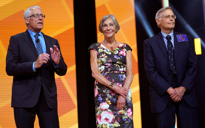 5 gia tộc giàu có nhất thế giới, tài sản hàng trăm tỷ USD Ảnh 2