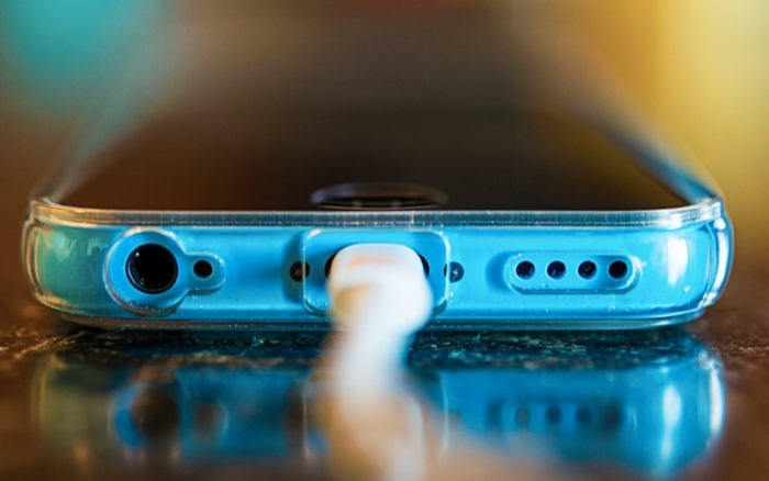 5 cách sạc pin smartphone 'chuẩn đét' nhưng nhiều người lại nghĩ là sai lè Ảnh 2