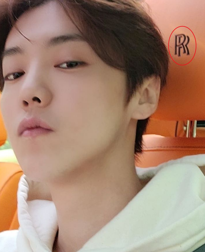 Đăng ảnh selife, Lộc Hàm sẵn tiện khoe luôn xe sang chục tỷ đồng Ảnh 5