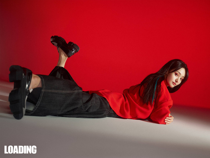 Trịnh Sảng biện minh cho bản thân vì sự mất bình tĩnh, Cnet: Cô ta luôn không chuyên nghiệp như thế Ảnh 18