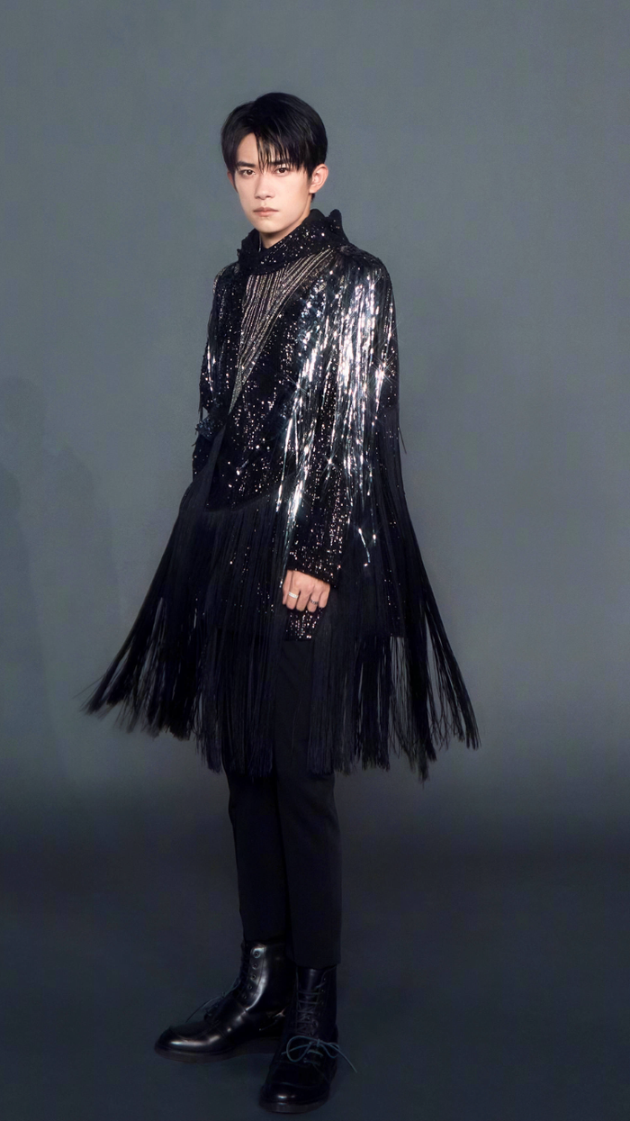 Kỷ niệm 7 năm debut: TFBOYS đứng trên hot search, 'nín thở' với bộ ảnh đẹp xuất chúng trước giờ G Ảnh 4