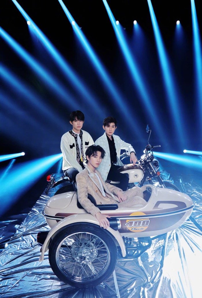 Fan của ba thành viên TFBOYS tức giận và chỉ trích Công ty Phong Tuấn đã lừa gạt trong concert kỉ niệm 7 năm Ảnh 18