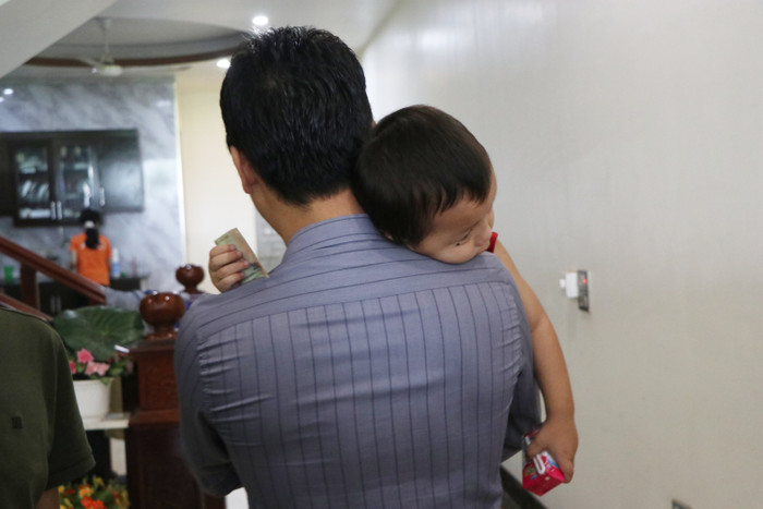 Cha bé trai 2,5 tuổi bị bắt cóc ở Bắc Ninh: 'Hôm qua gia đình tôi có một giấc ngủ ngon sau hơn 1 đêm thức trắng tìm con' Ảnh 7
