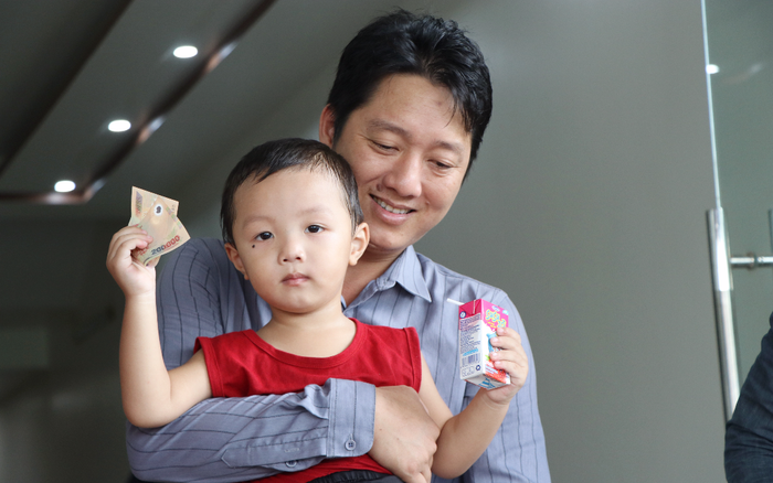 Cha bé trai 2,5 tuổi bị bắt cóc ở Bắc Ninh: 'Hôm qua gia đình tôi có một giấc ngủ ngon sau hơn 1 đêm thức trắng tìm con' Ảnh 2