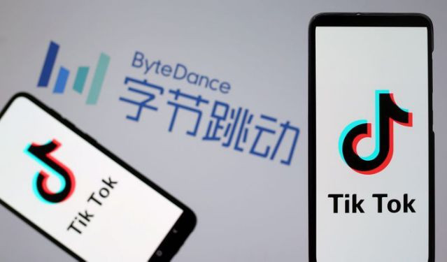 Hồi tháng 4, ByteDance nói TikTok đã có 2 tỉ lượt tải về trên toàn cầu. Con số này khiến nó trở thành các đối thủ đáng gờm ngay cả với các ông lớn như YouTube hay Facebook. Ảnh: Reuters