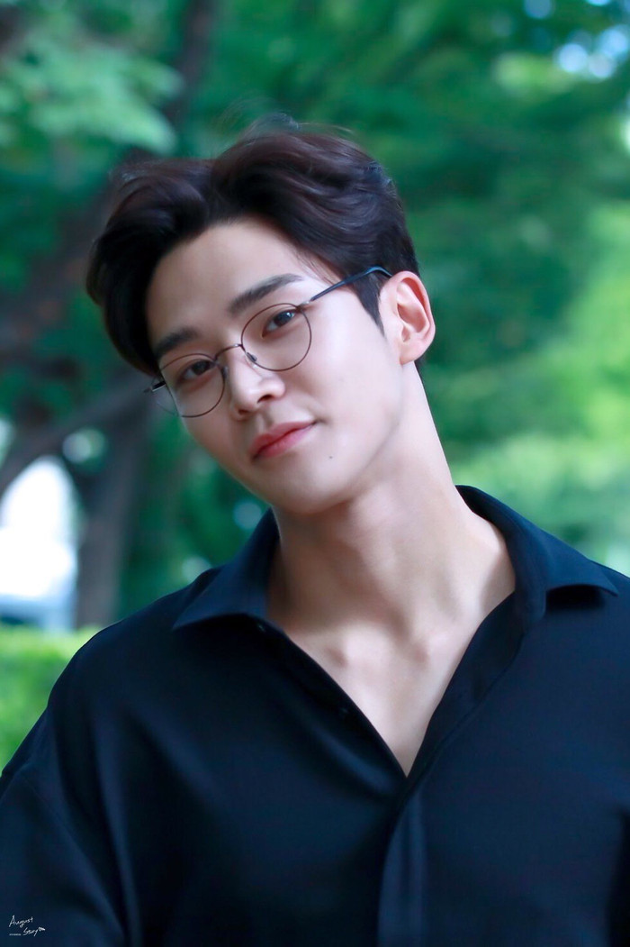 50 mỹ nam châu Á đẹp trai nhất 2020: Tiêu Chiến - Vương Nhất Bác chỉ đứng sau Chanyeol (EXO) và Jungkook (BTS) Ảnh 14