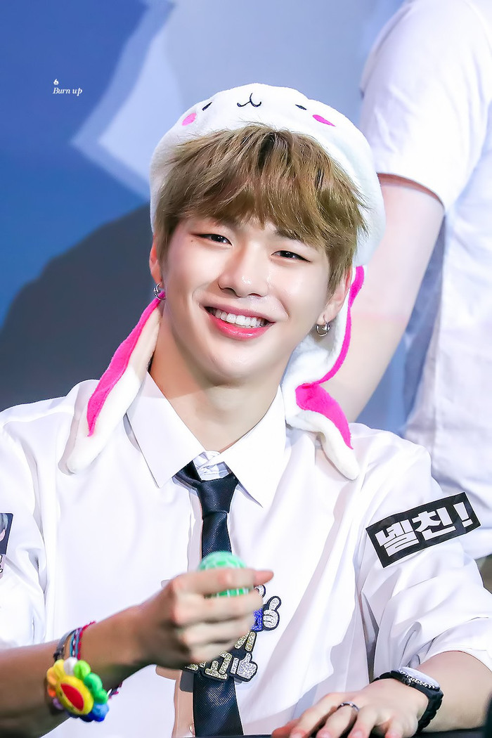 50 mỹ nam châu Á đẹp trai nhất 2020: Tiêu Chiến - Vương Nhất Bác chỉ đứng sau Chanyeol (EXO) và Jungkook (BTS) Ảnh 35