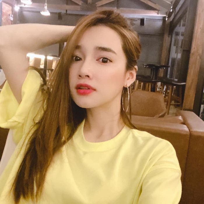 Nhiêu đây đã đủ chứng minh nữ diễn viên 'Tuổi thanh xuân' hoàn toàn sở hữu gương mặt đẹp tự nhiên, không tì vết.