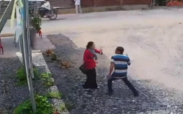 Nữ hướng dẫn viên du lịch bị người đàn ông đánh trọng thương vùng mặt do tranh giành khách Ảnh 2