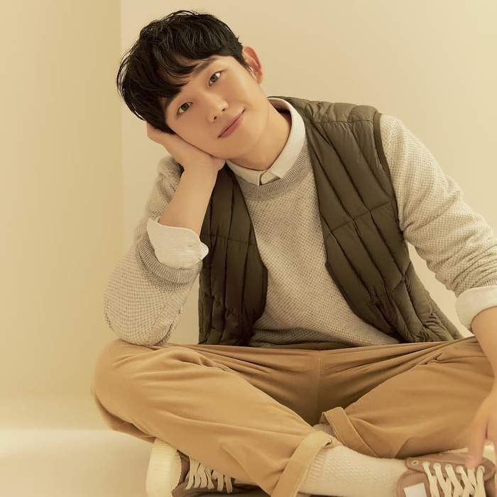 Jung Hae In sẽ 'yêu đương' Jisoo (BlackPink) trong phim mới của bộ đôi biên kịch và đạo diễn 'SKY Castle'? Ảnh 4