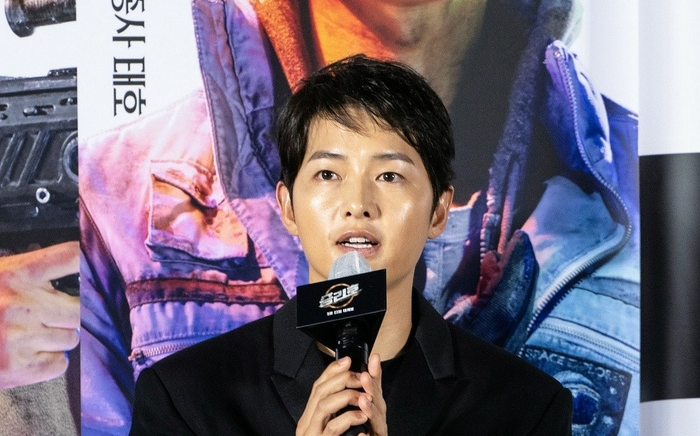 Song Joong Ki trở nên thảm hại sau ly hôn: Không đủ đẳng cấp so với Song Hye Kyo? Ảnh 2