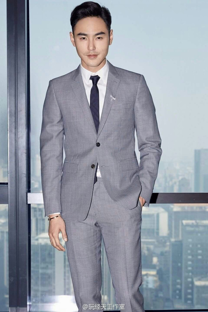 Tác giả 'Trương Công án' phản đối diễn viên đóng vai Trương Bình, là Nguyễn Kinh Thiên hay Tống Uy Long? Ảnh 10