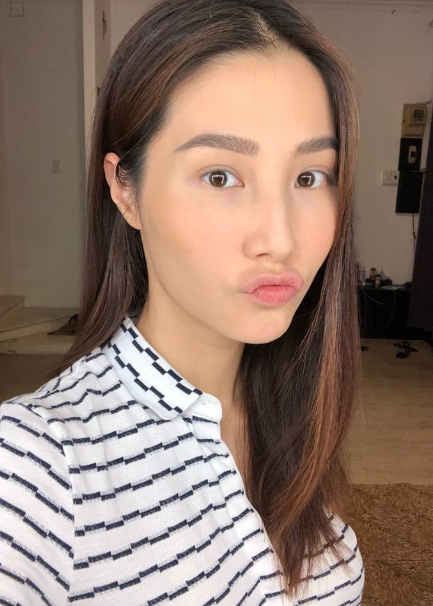 Rũ bỏ phấn son, Diễm My 9X bị 'chặt đẹp' bởi nhan sắc rạng rỡ của 'gái một con' Nhã Phương Ảnh 6