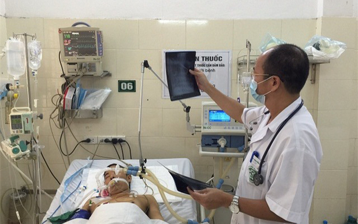 Nam thanh niên 17 tuổi ở Hà Nội mắc sốt xuất huyết tử vong do suy tạng sau khi truyền dịch tại nhà Ảnh 2