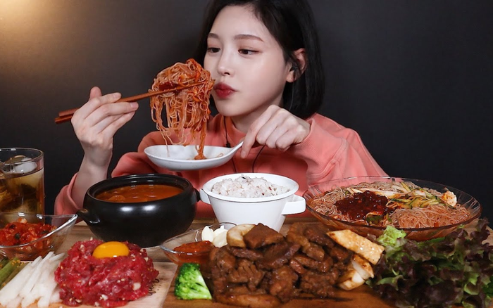 YouTuber Hàn Quốc kiếm 4 tỷ/tháng bị tố lừa dối người xem lên tiếng minh oan, tiết lộ chỉnh sửa video vì lý do bất ngờ Ảnh 2