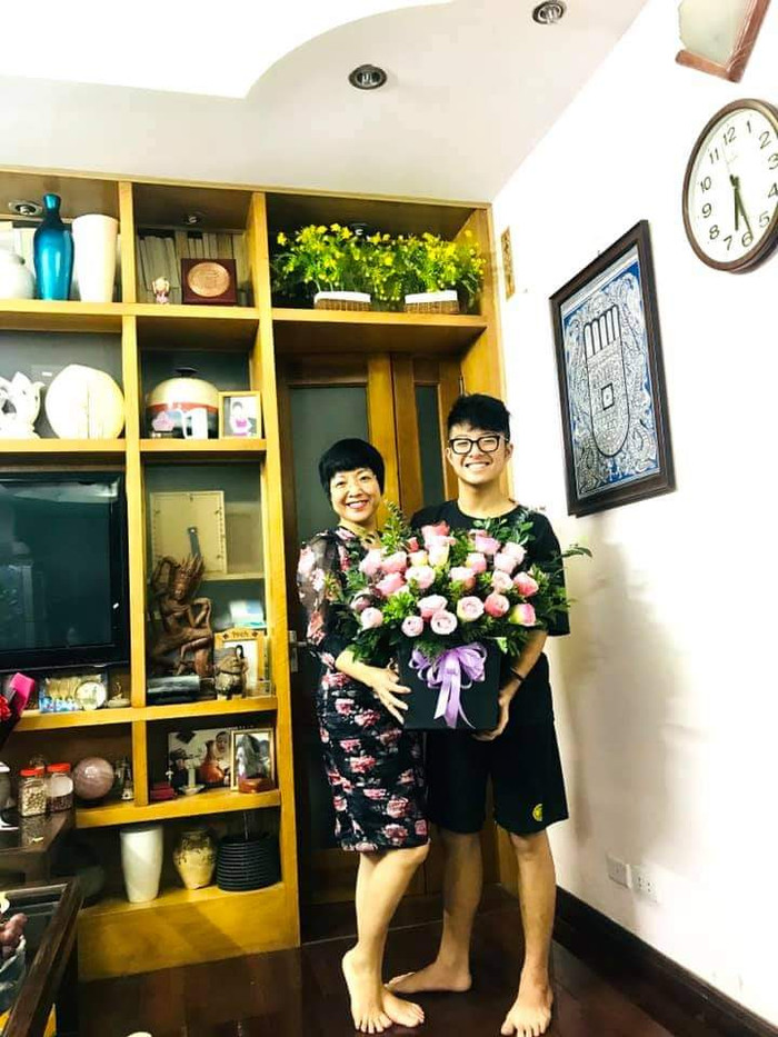 Tít ngày càng cao lớn và điển trai