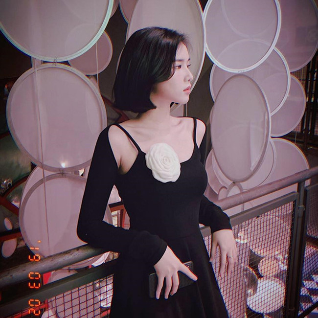 'Đọ' nhan sắc các 'bóng hồng' của thủ môn Bùi Tiến Dũng Ảnh 13