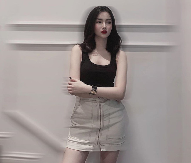 'Đọ' nhan sắc các 'bóng hồng' của thủ môn Bùi Tiến Dũng Ảnh 14