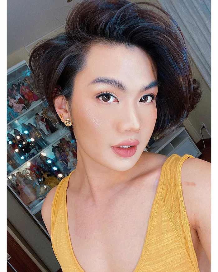 Chẳng hề khó hiểu khi Đào Bá Lộc được nhiều người yêu thích đến vậy, nhất là các bạn nữ khi học được cả khối gợi ý cho ăn mặc, trang điểm...