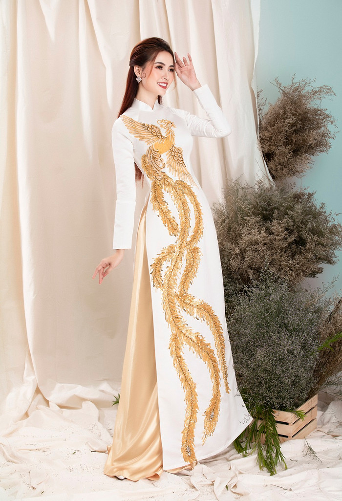 Phan Thị Mơ kiều diễm trong tà áo dài cưới tinh tế quyến rũ Ảnh 10